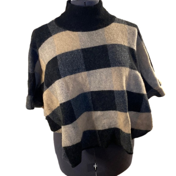 Note di  Anita Women’s High Neck Multicoloured Checked Poncho (One Size) - Picture 1 of 9